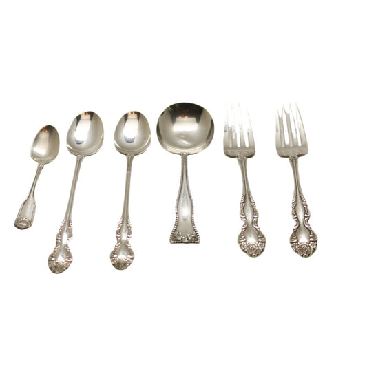 Vintage 1881 Rogers Oneida Silverware – 6 Piece Set, Timeless Elegance!