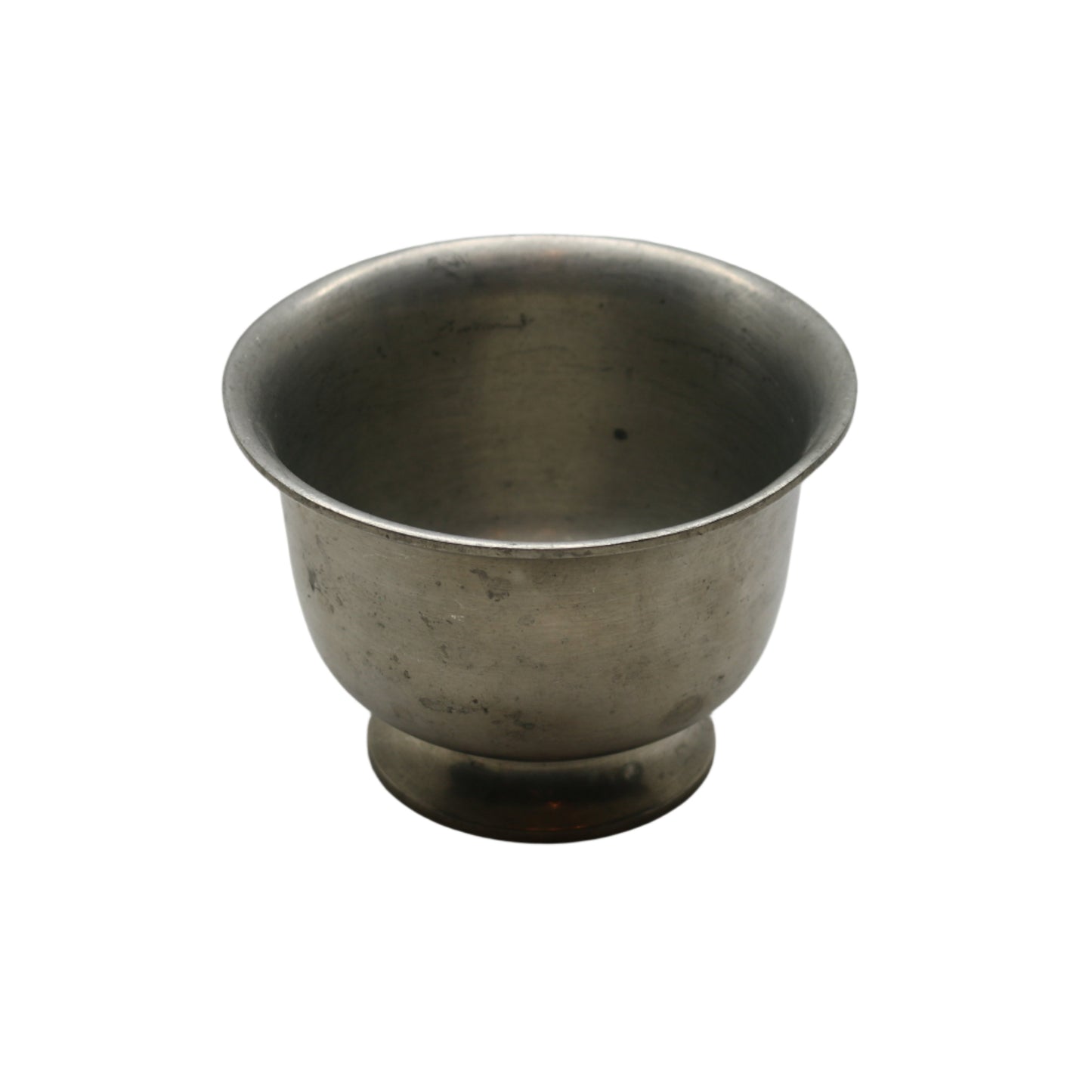 Vintage "Old Essex" Pewter Cup by Jennings – Model 661, Classic Elegance!