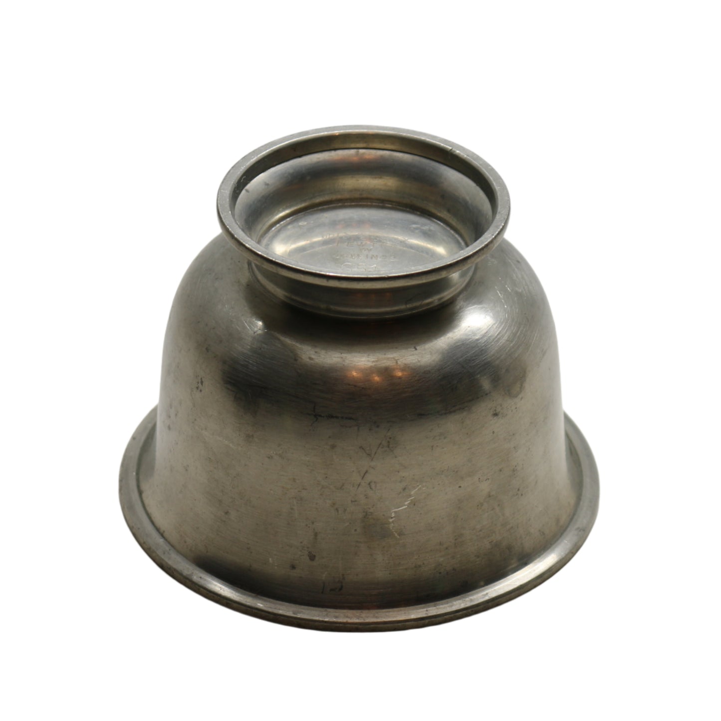 Vintage "Old Essex" Pewter Cup by Jennings – Model 661, Classic Elegance!